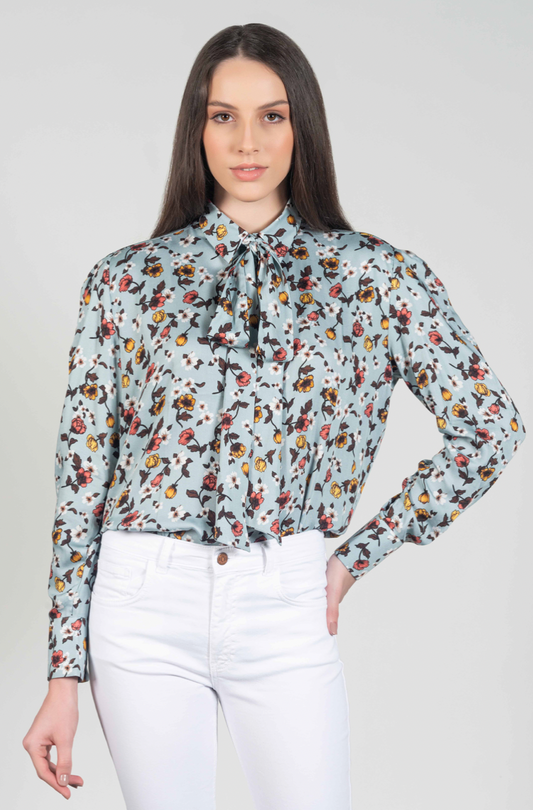 Lisa Shirt with Removable Bow Tie