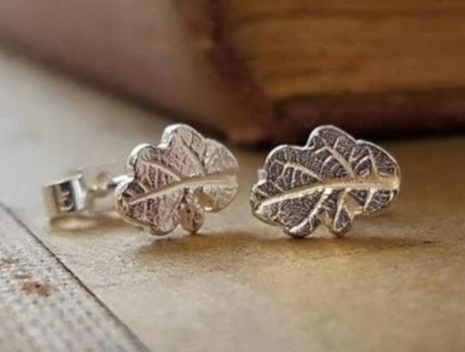 Small Oak Leaf Silver Studs
