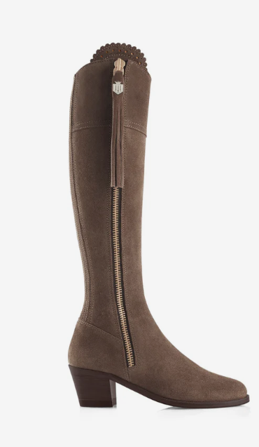 Y Heeled Regina Boot 